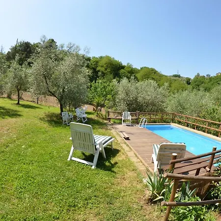 Villa Chiesina Uzzanese Sleeps 5 Pool Wifi Serravalle Pistoiese