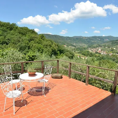 Villa Chiesina Uzzanese Sleeps 5 Pool Wifi Serravalle Pistoiese